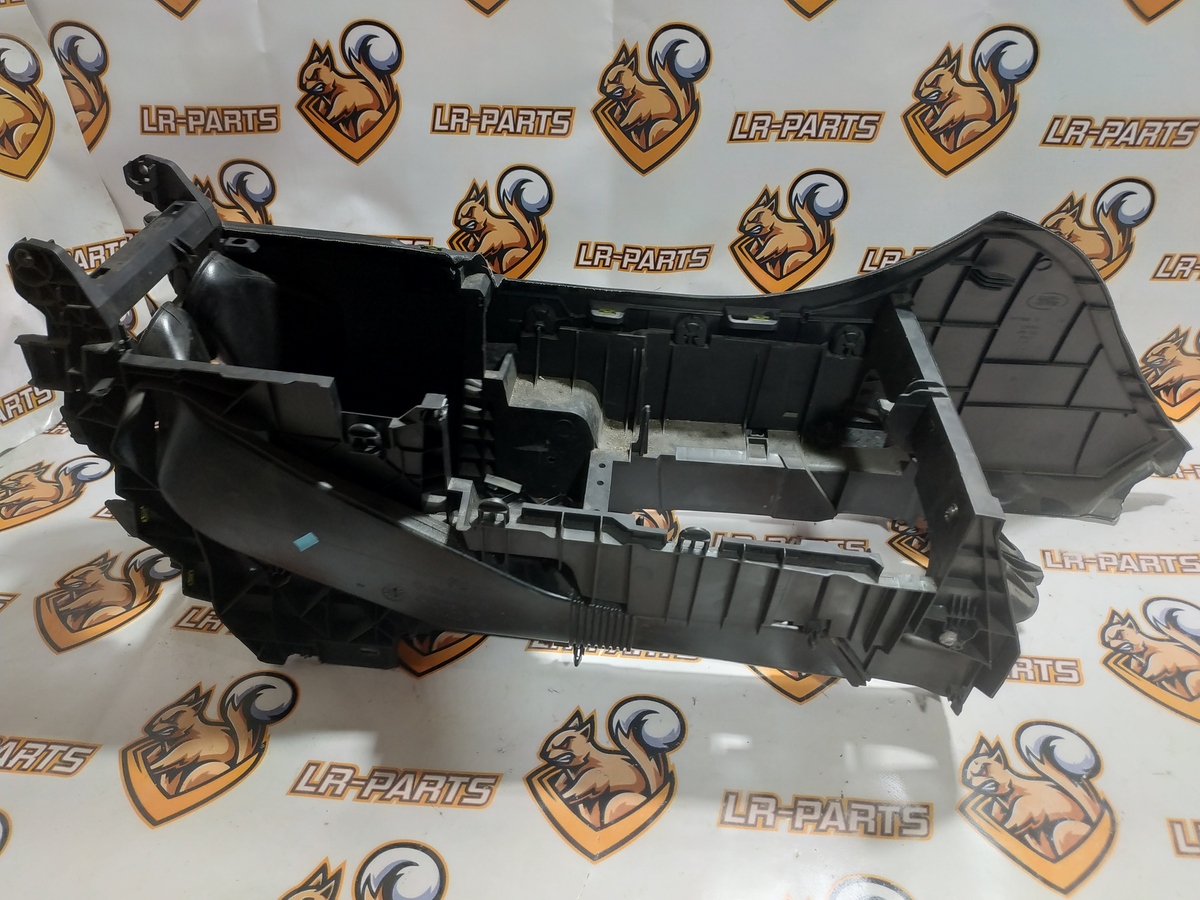 LR012129 Консоль центральная Range Rover Sport L320 (2005-2013) Б/У